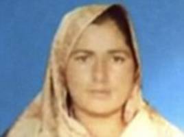 http://6451daaf933704edb88e-7a48d772d5c54428bd0410cd790e1564.r36.cf3.rackcdn.com/145-Farzana-Parveen-Pakistani-woman-stoned-to-death-for.jpg